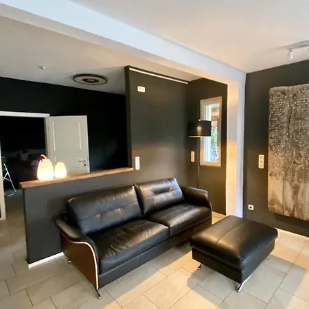 Haus Des Faultiers * Stade