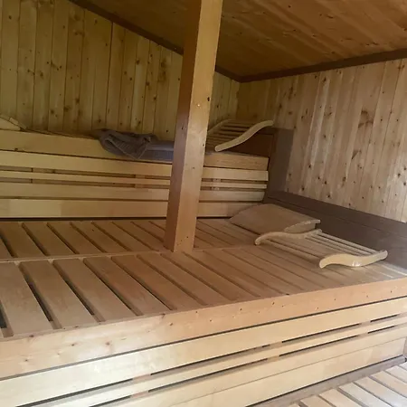 Haus Des Faultiers Stade